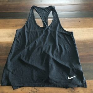 Nike tank in great condition